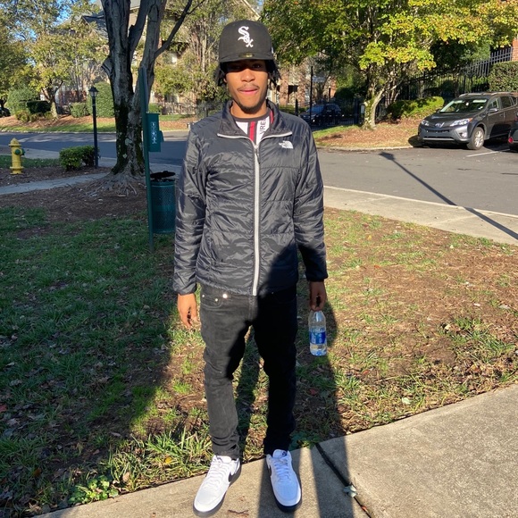 Meet your Posher, Jordan - Picture 1 of 1